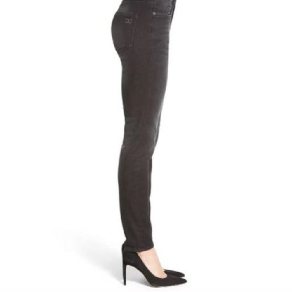 NWT Women's CeCe by Cynthia Steffe Stretch Skinny Jeans Size 26 Grey (Graphite)